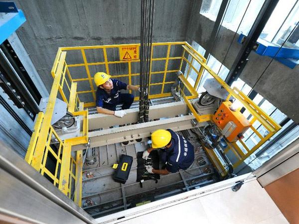 FUJI Elevator: la manutenzione degli ascensori su richiesta è qui e le propri...